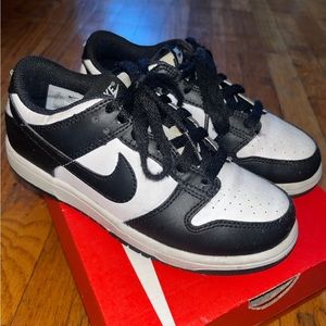 Little boys panda dunks sz 2